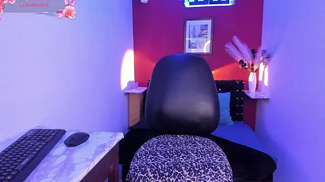 paula_lopez__'s cam snapshot