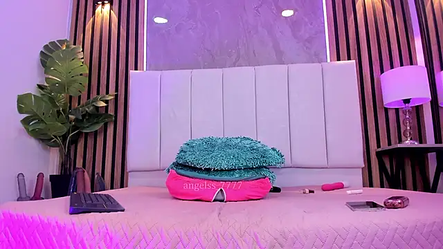 Angelss_7777's cam snapshot