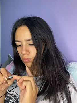 Marianahb-e's cam snapshot