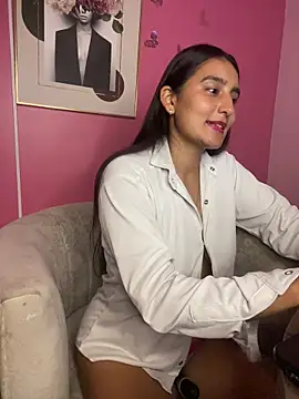 -BabyLuna's cam snapshot