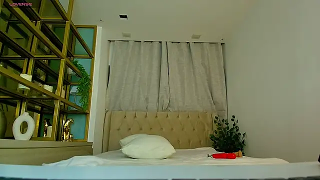 Maxine_Spencer's cam snapshot