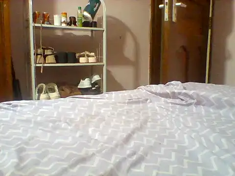 Hotty_254's cam snapshot