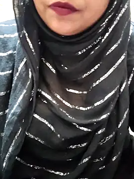 Indian-Nazia's cam snapshot