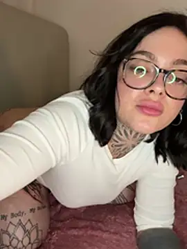 emmifly's cam snapshot