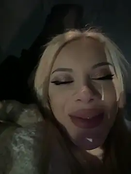 AlyssaFoxx_ live sex cam