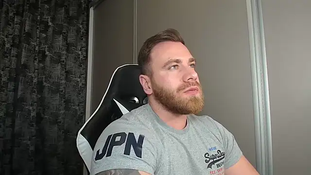 Thori92 live sex cam