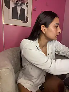 -BabyLuna's cam snapshot