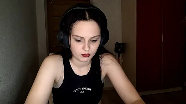 Solareclipsis's cam snapshot