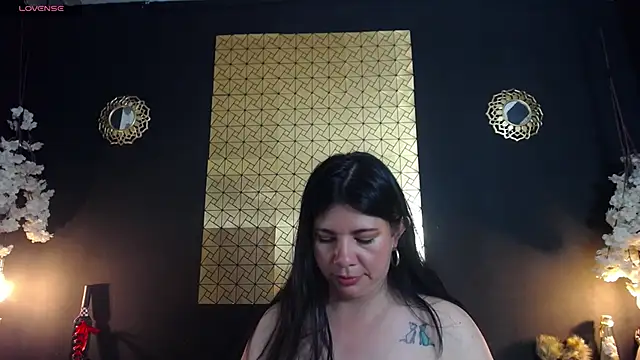 kinky_momm's cam snapshot