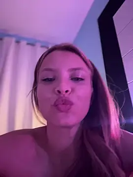 AnastasiaAniess live sex cam