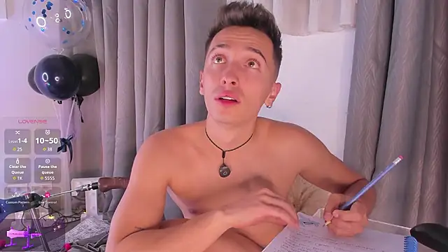 Thiago_jones live sex cam