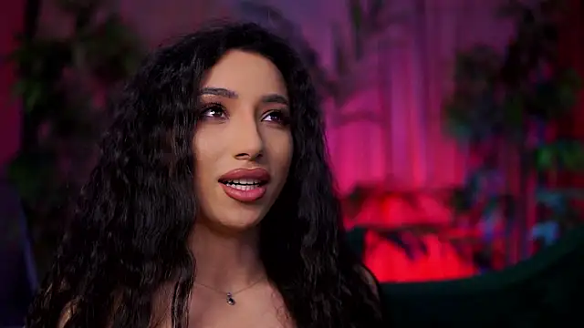 GinaValentinna live sex cam