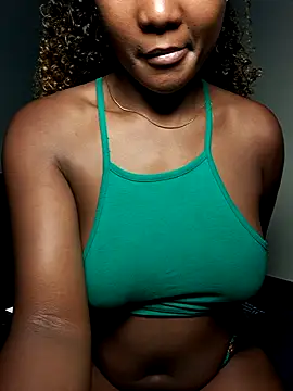 CiCi06's cam snapshot