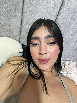 JulesBenett's cam snapshot