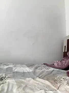 paro22_sex's cam snapshot