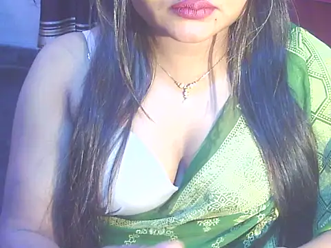 Nusrat_Faria's cam snapshot