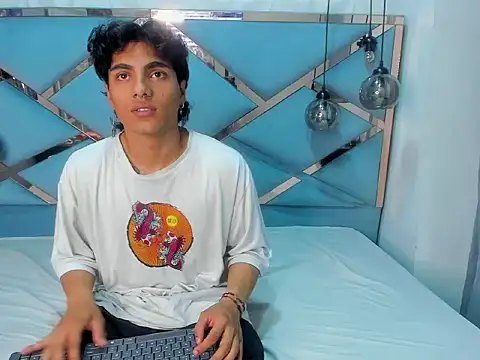 MattFiore live sex cam