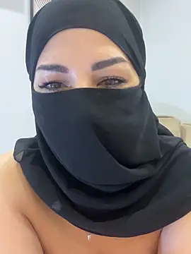 Amberonee31 live sex cam