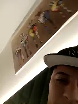 Kelv1n29 live sex cam