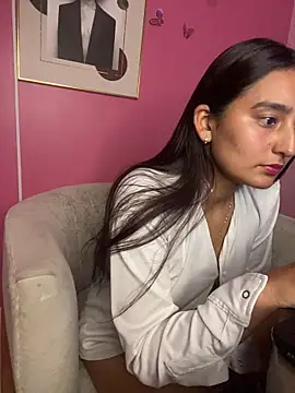 -BabyLuna's cam snapshot