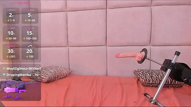 Ayleen_gold's cam snapshot