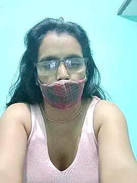 sanjana077's cam snapshot