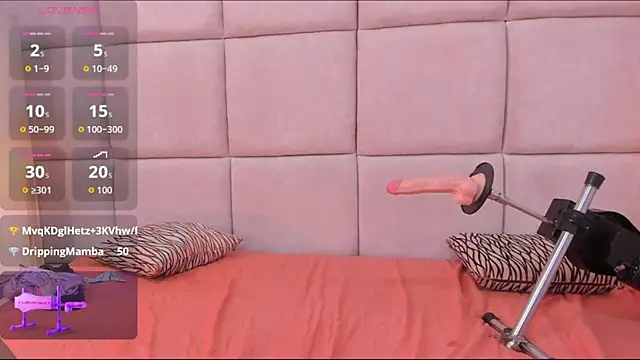 Ayleen_gold's cam snapshot