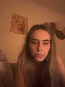 yoursexbabe_10's cam snapshot