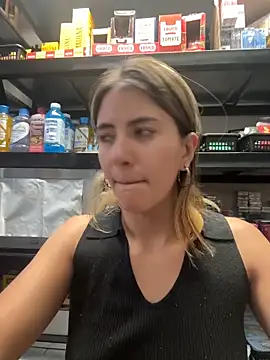 Andrea_19blonde's cam snapshot