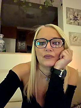 kikkastar live sex cam