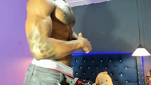 Salomon_koude live sex cam