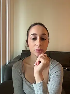 ChiaraSommer live sex cam