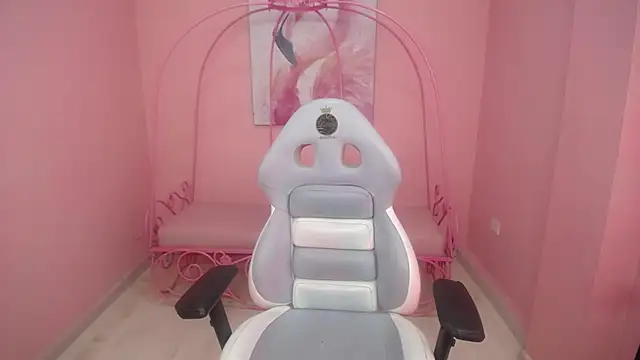 Ivonne_pier_x's cam snapshot