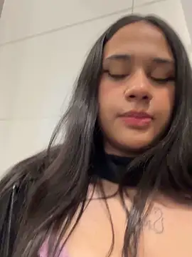 BabyKathy's cam snapshot