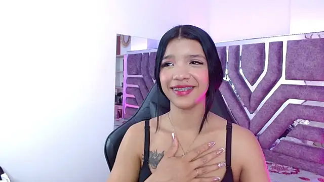 Taylor_scottt's cam snapshot