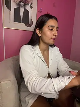 -BabyLuna's cam snapshot