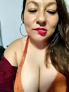 sakotodika's cam snapshot