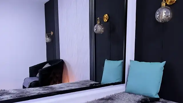 Alison_bellee's cam snapshot