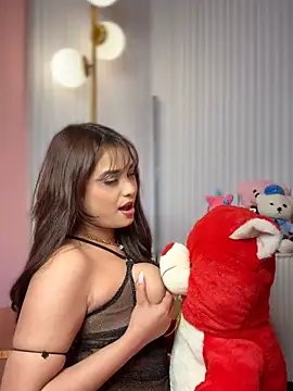 chloiedecker's cam snapshot