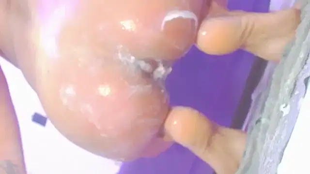 ginadpfisting's cam snapshot