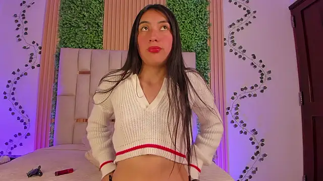 Emma_Nmm's cam snapshot