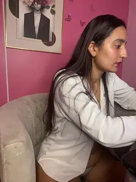 -BabyLuna's cam snapshot