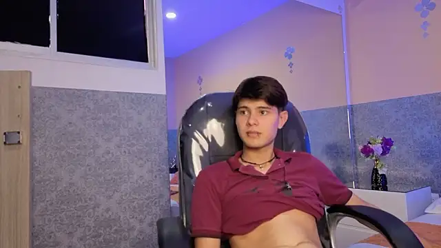 Derek_Sinn's cam snapshot