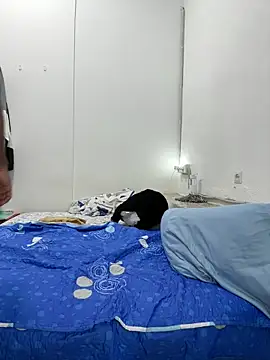 DavShi's cam snapshot