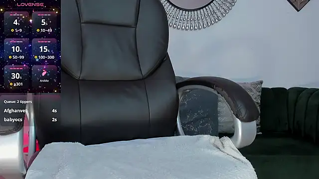 issi_loren's cam snapshot