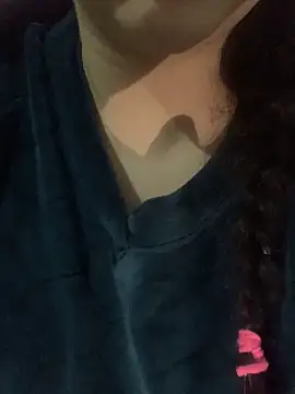 Sara782f's cam snapshot