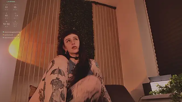 MichaellaMoon's cam snapshot