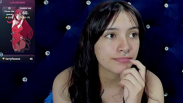 nahomy_glow's cam snapshot