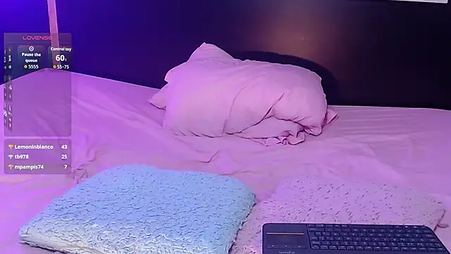 i_am_karoll's cam snapshot