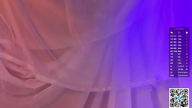 GildedKitten's cam snapshot